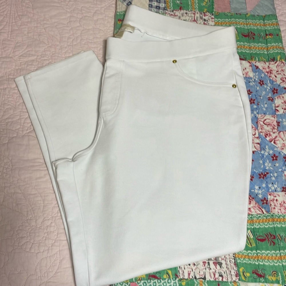 MICHAEL Michael Kors Women's White Solid Pull-on Leggings - Size 3X